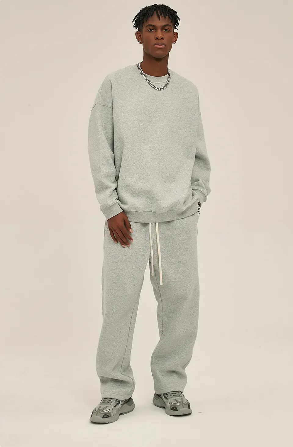 Crewneck sweat set — Set reference · Light gray