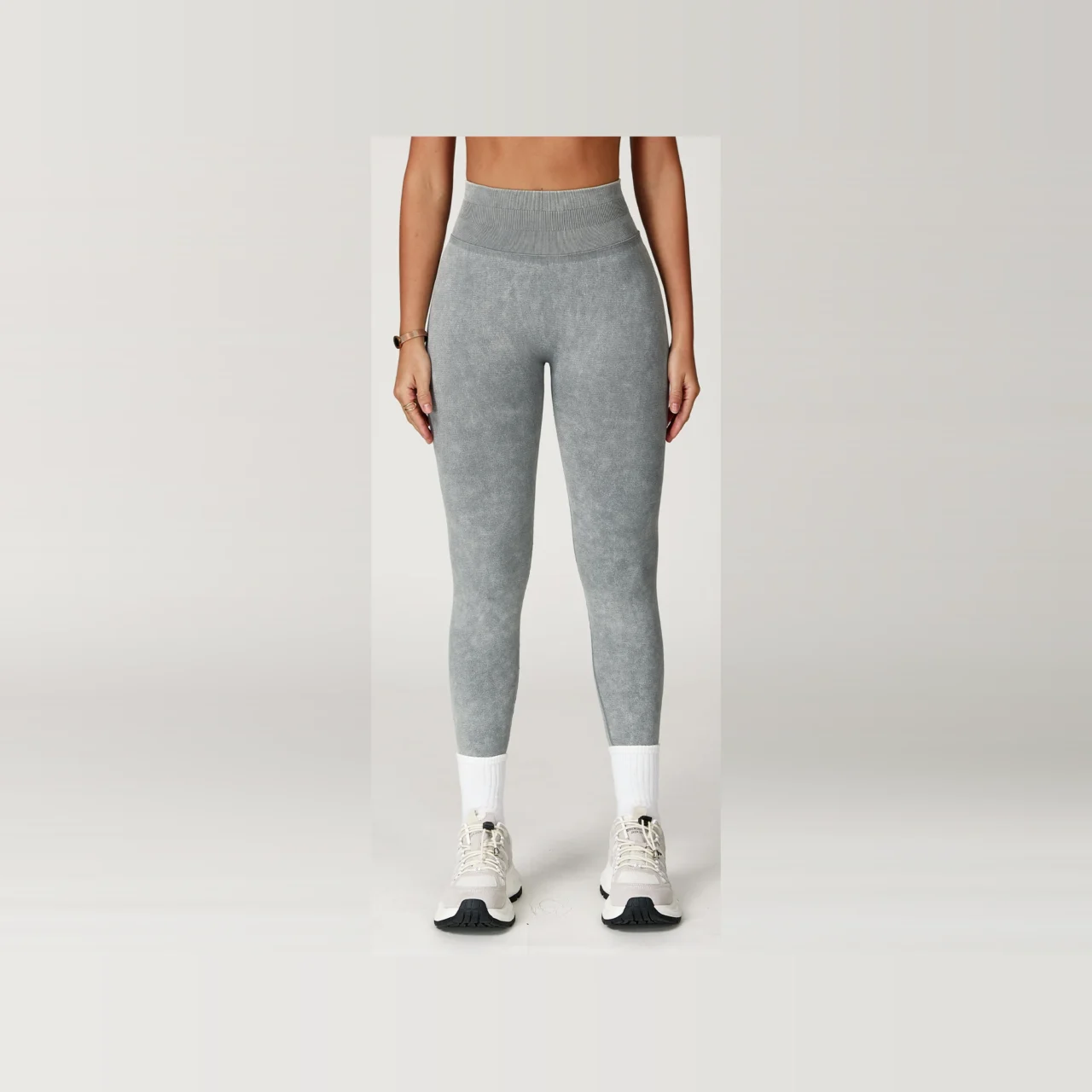 YEEGEM YGCK5064 washed seamless sculpting leggings, light gray front