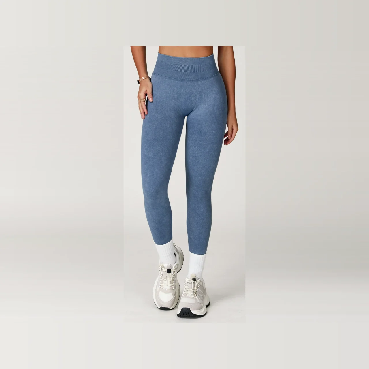 YEEGEM YGCK5064 washed seamless sculpting leggings, washed blue front