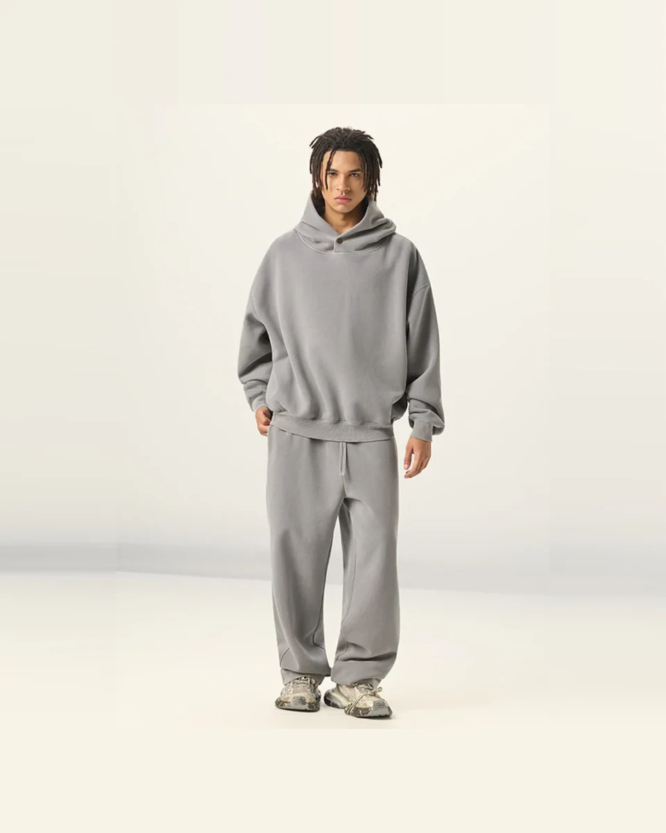 YEEGEM YGM8305 / YGK7305 washed light gray front — coordinated set