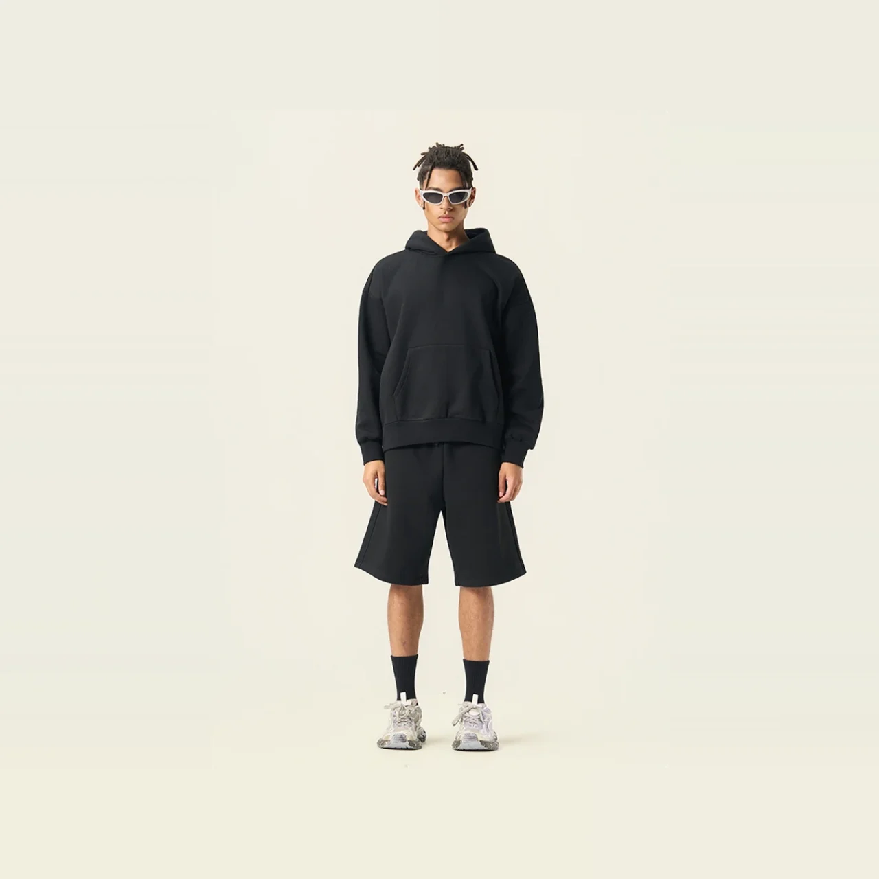 YEEGEM YGM8319 / YGDK031 black front — coordinated set