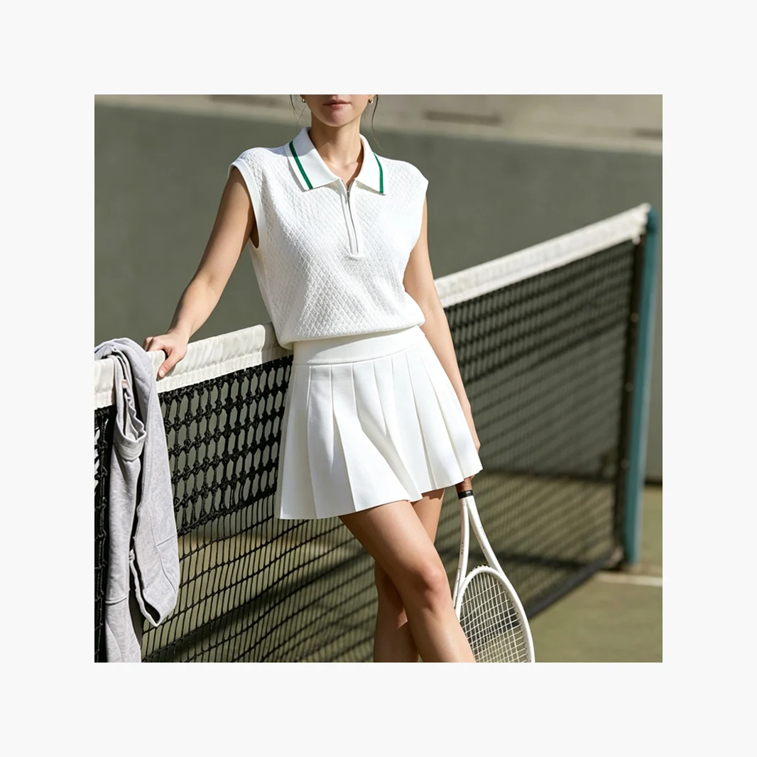 YEEGEM YGQS2605Z sleeveless polo tennis set, white — court view